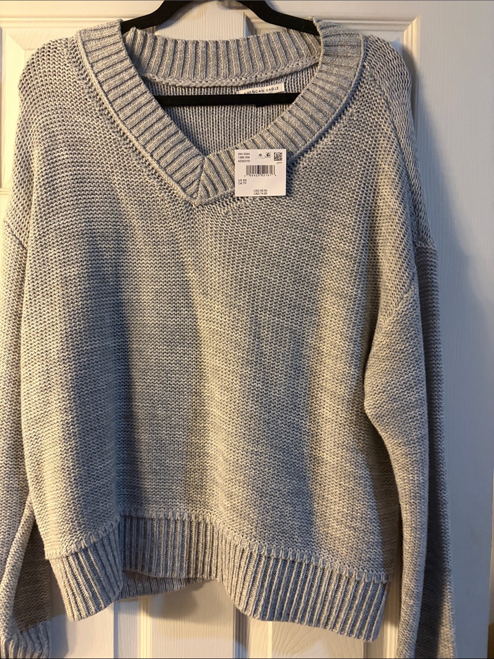 American Eagle Outfitters Light Gray V-Neck Knit Sweater
